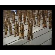 Pince en bois ARCHES® – L'élégance artisanale au service des artistes
Un outil indispensable dans l’atelier Pince en bois ARCHES® – L'élégance artisanale au service des artistes
Un outil indispensable dans l’atelier