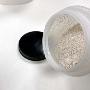 Whiting powder in can Whiting powder in can